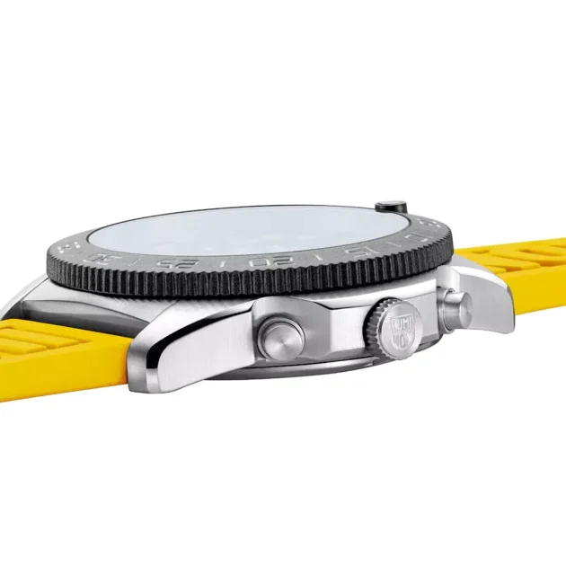 LUMINOX Pacific Diver Chrono Yellow Rubber Strap 3145.SEA - Image 3