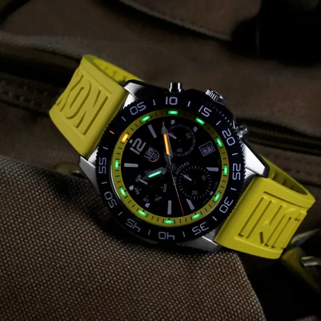 LUMINOX Pacific Diver Chrono Yellow Rubber Strap 3145.SEA - Image 5
